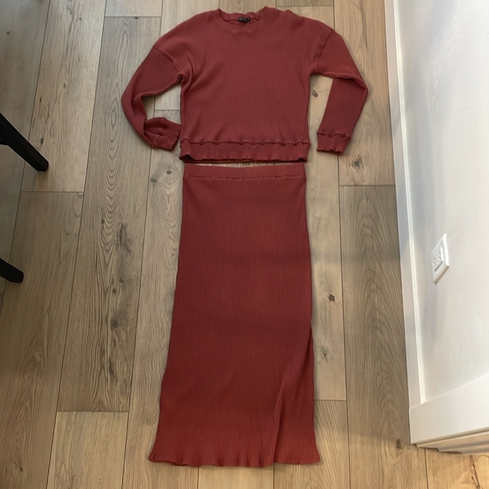 Mikarose Ribbed Skirt Long Sleeve Top M